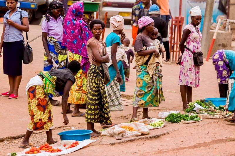 Street vendors in Kigali