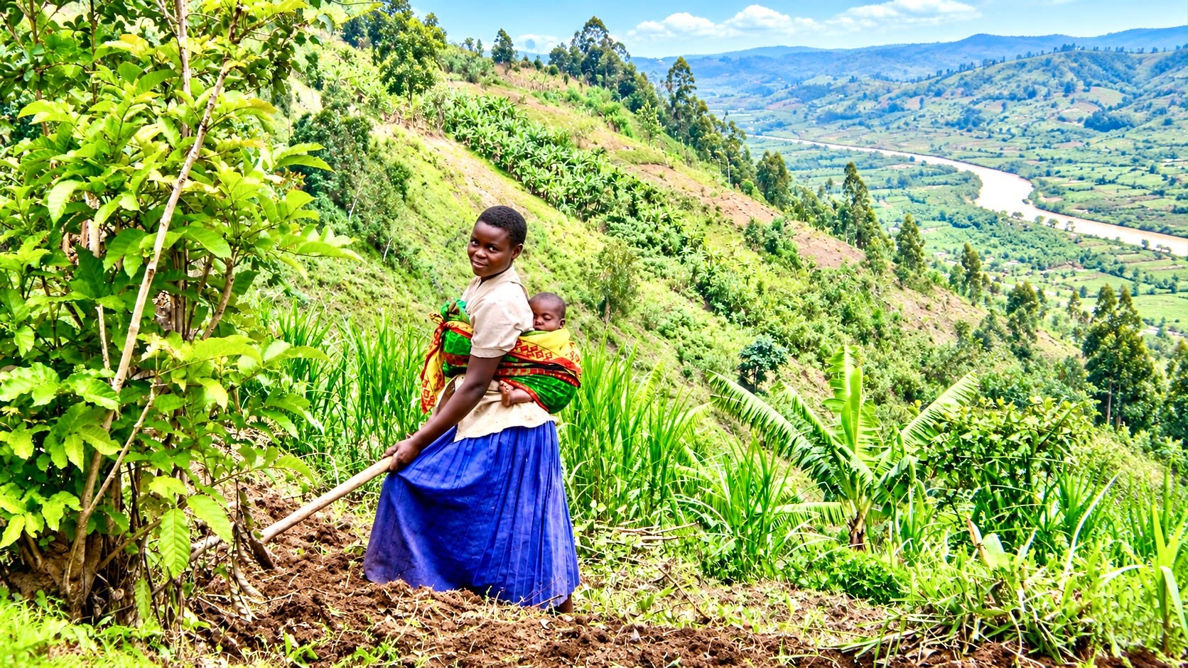 A Rwandan woman in agriculiture - Photo: Wikimedia