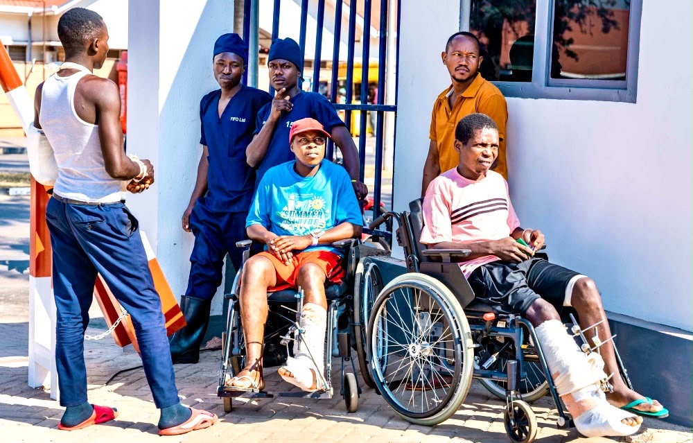 Patients admitted at CHUK and their caregivers